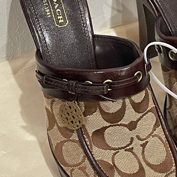 Coach Jodey Sig Mules - Picture 4 of 9